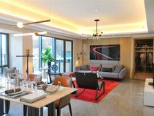 金融城旁富力南驰富颐华庭 南向精装修 视野无遮挡 可谈价