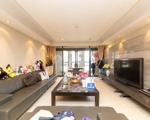 业主诚售,百W装修,带车位,小区中庭,高楼层视野