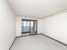 高楼层 25楼 有钥匙 白云新城文华园 2室2厅 毛坯