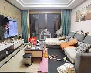 西城一号(房本盛邦珑庭)4房2厅120万