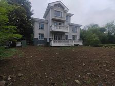 18号地铁口 美式大花园独栋 临河景观房 低于市价伍佰万急卖