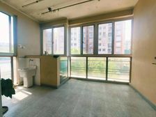 业主代理,随时看房,电梯3楼两房,周边配套成熟,环境优越