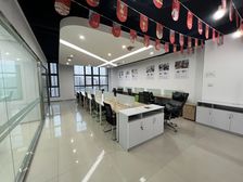 地铁口丨精装带家具 3办18人间丨电梯口 CBD核心区丨直租