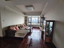 雅戈尔湖景花园3室1厅1卫南朝向290.0万元/套出售