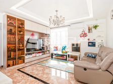 世华泊郡3室2厅精装修