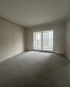 春江郦城4室2厅2卫南朝向149.0万元/套出售