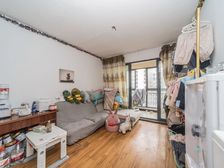 世茂香槟湖二期 4室2厅 中装修