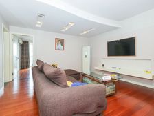 海棠公园旁电梯大三房两卫,一梯两户,中高楼层,采光视野好