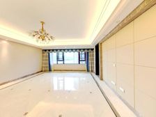 长岛158东首边套江景房源在售 短住半年保养新 看房有钥匙