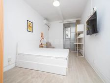 内环内 新出边套全明一室 中楼层 满五年 钥匙房随时可看