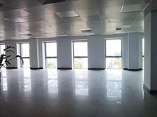 一层 底商 有上下水 62 平