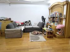 飞虹社区二区南区3室2厅1卫南北朝向185.0万元/套出售