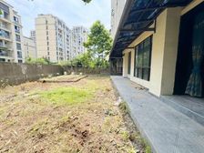 私家坎上100平大花园!!!精装修 、拎包入住 、出门逛公园
