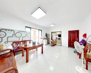 碧湖湾,100平精装三房两卫,大阳台朝南看花园,急卖