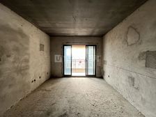 南北通透 毛坯 108平 宁越东园 3室 看房方便 有钥匙