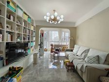 这里有你喜欢的 奶油风 双阳台 东南向精装修 华润万象华府