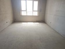 金屋半岛一区三室二卫 带车位 下房