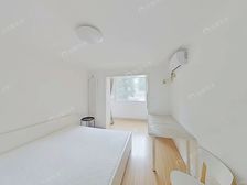 精装小三居,中间层,92年楼龄,适合三代人居住