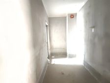 精装两房,送设施,拎包即住,总价低!