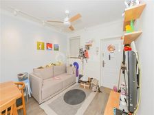 双南全明户型,中楼层,靠近花园位置,业主定好新房!带车位!