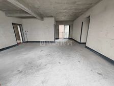 白石湖湖景房 光大悦湖云邸毛坯四房 中高层视野无遮挡 看房约