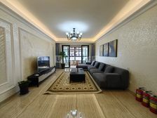 满两年 南北通透 3居室 吉田国际广场 豪装 4