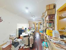 地铁口 板式户型三房 中低楼层 适合一家人居住