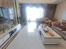 岔路口东外名嘉佳园双龙大道站口豪装跃层拎包入住看房方便