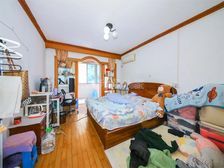 龙阳路CBD,全明三房,低楼层,满五年