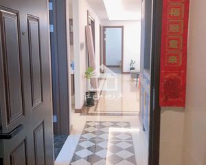 万科金域滨江4房2厅145万