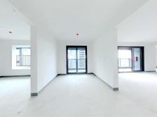 滨河沁月,大平层186平15楼,毛坯,位置佳,小区环境比较好