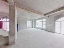 北七家 院大,可以踢球 小区中心位置