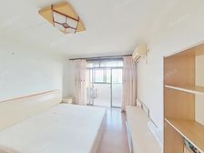 景观房,两房朝南南北通透,采光通风佳,精装修,安静视野开阔
