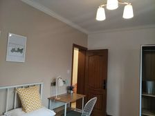 牡丹花开,从容华贵,气质天成,如洛神出水,做人亦如牡丹般