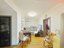 金杨五街坊 三轨交通 20平大天井 精装修拎包入住