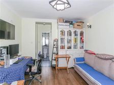 商品房小区,精装修拎包入住,上下楼方便,配套齐全