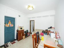 江桥老街为邻!一梯三户 边套南北通,产权清晰满五年。