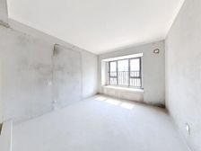 次新小区,户型方正,得房高无遮挡