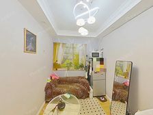 新上房源,二楼,朝南,精装修,出行方便,产权清晰,业主诚售