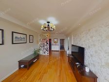 上地东里五区复式三居室,东南朝向,上下独立开门