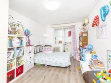 东南向 带客厅 金角两居室 中间层 临近地铁三元桥