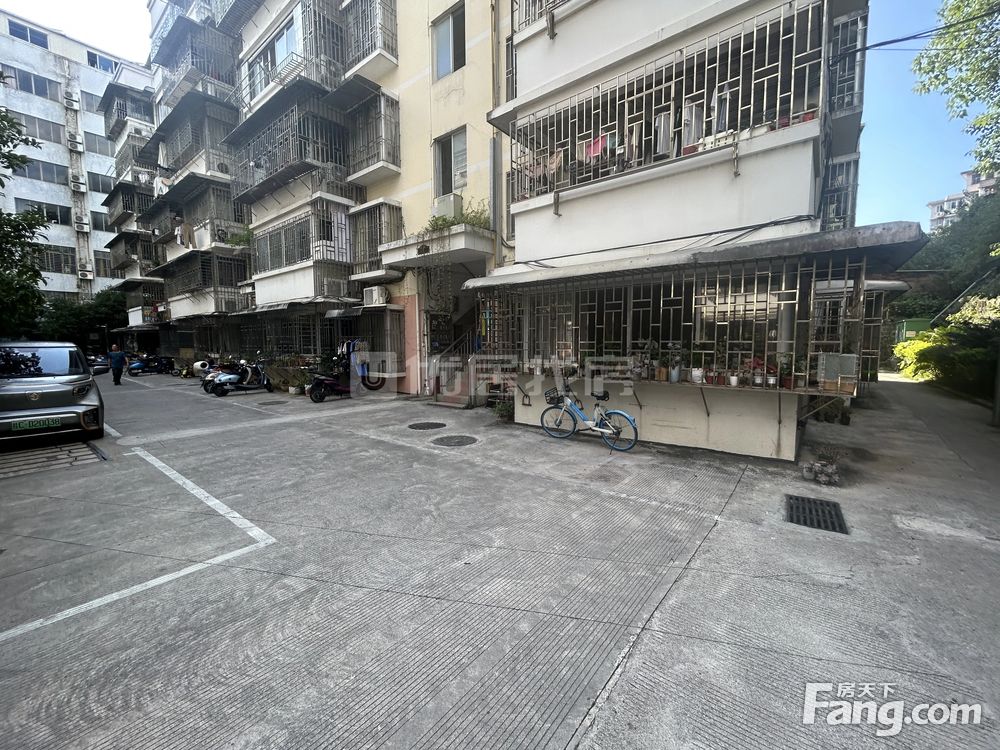 南北通透 精装 126平 榕城小区 房东急置换 诚心出售