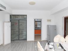 南北通透湖东景园3室2厅精装修