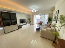 北京路 五号公馆 电梯高层 三房两卫 厅出阳台东南向