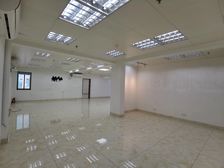 东风路 近丽丰东宝 172方简装修 独立空调