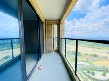 送车位,价格可谈40万,一线江景,看半月岛公园