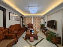 顶楼大复式,开发商统一精装,明珠旁,俯瞰滴水湖