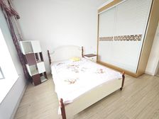 精装两房 拎包即住 附赠设施 总价亲民