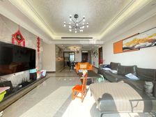 192平豪华装修 高楼层可以看江景 可拎包入住 业主诚心出售