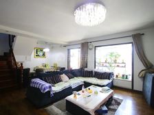 良乡瑞雪春堂一里中高楼层大复式 全明户型三居双卫 诚心出售!